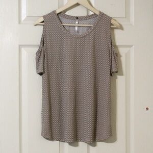 d.n.a couture Women’s Blouse